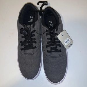 Mens shoes